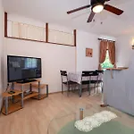 Apartamento Front In